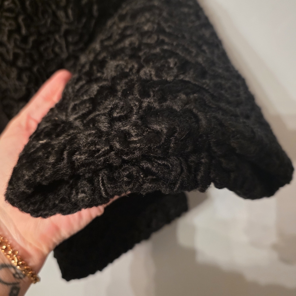 Astrakin By Lepshire Persian Curly Wool Coat Circa 1950s - Picture 7 of 16